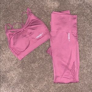 SET; Gymshark Energy Seamless Bra and Legging